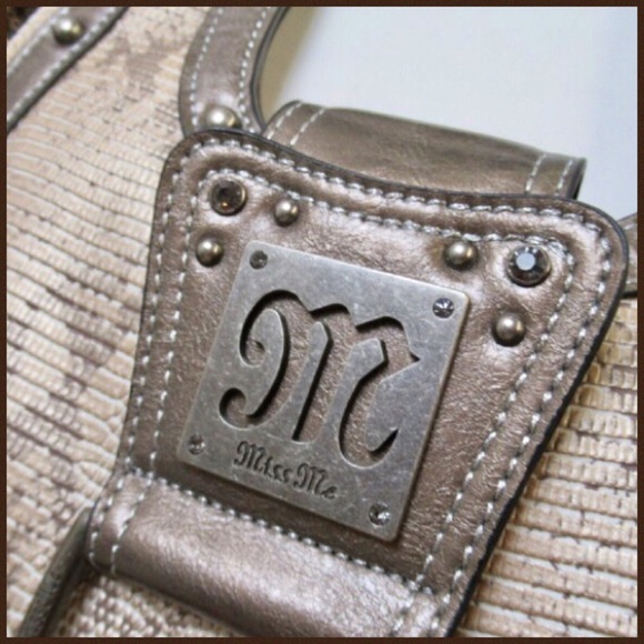 Miss Me Bronze Sequin Snakeskin Print Shoulder Bag - Picture 7 of 8